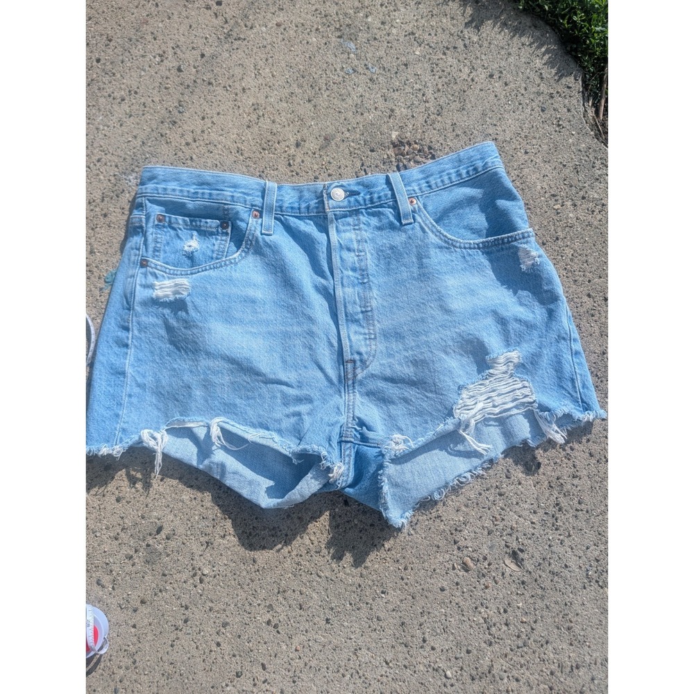 Levis 501 Distressed Denim Shorts Womens W33 High Rise Button Fly Cutoff Vtg